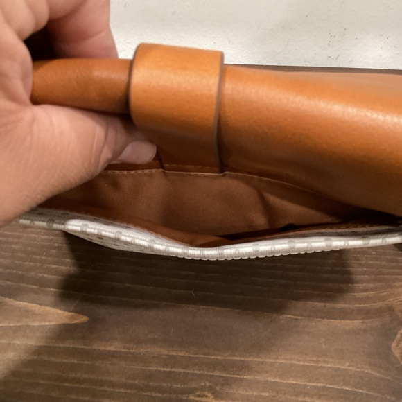 FOSSIL Kinley Small Crossbody - Picture 10 of 12